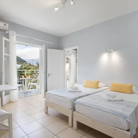 Aparthotel Bella 2*