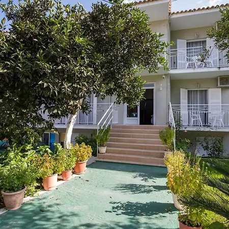 Bella 2* Benitses (Corfu)