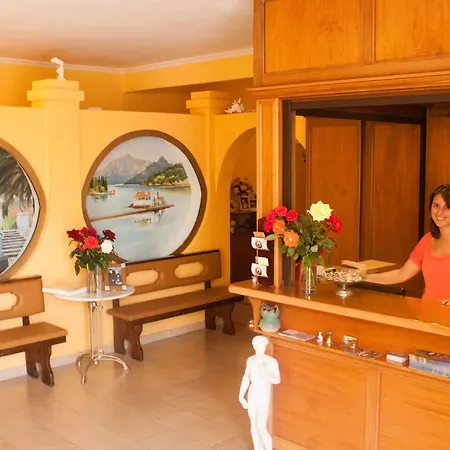Bella Apartahotel