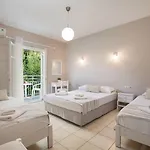 Bella Benitses (Corfu)
