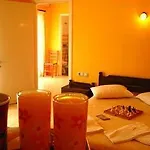 Bella Apartahotel
