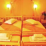 Apartahotel Bella