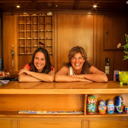 Bella 2* Benitses (Corfu)