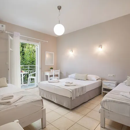 Bella Benitses (Corfu)